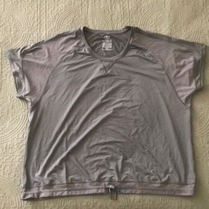 Athletic shirt mwah sleeves & tie front